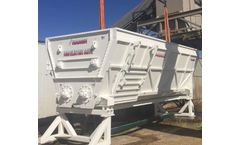 Stationary Feeder Box