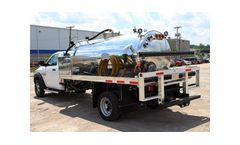 1500 Gallon Aluminum Restroom Service