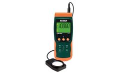 Extech - Model SDL400 - Light Meter/Datalogger