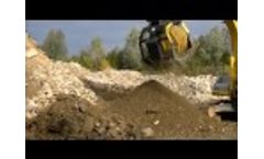 MB-S10 Screening Bucket Working with Natural Material Video
