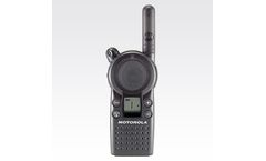 Motorola - Model VL50 - Portable Two-Way Radio