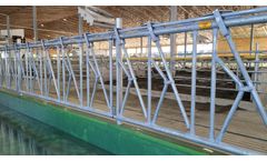Mid Valley - Model DSLS - Double Opening Self-Locking Cattle Stanchion