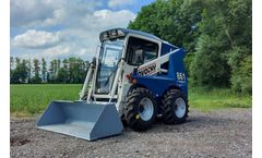 BOBEK - Model B861 and B961 - Skid Steer Loader