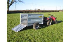 CLH - Solid Side Trailer