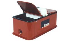 Luco - Model MC32 - Heated Hog Waterer
