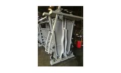 Trojan - Model 816 - Hydraulic Chute