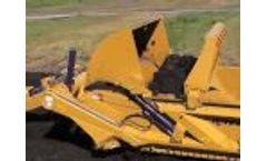 28 Cu. Yd. Scrapers Self-Loading in East Texas Video