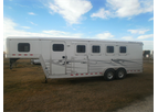 Kiefer - Built Livestock Trailers