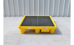 UltraTech - Model CHU1000 - Ultra-Drum Spill Pallet 4-Drum, No Drain LLDPE (1,346mmL x 1,346mmW x 298mmH) 250L