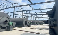 What is the pyrolysis temperature of rubber?