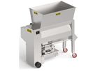 Delta - Model 30/R - Vine Stalk Remover - Pressing Machine