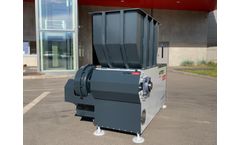 UMP TECHNIKA - Model VVS 600 - Single Shaft Shredder Machine