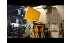 Hydraulic Brome Compost Loader For Pigs \ Hydraulic Brome Compost Hog Loader Video