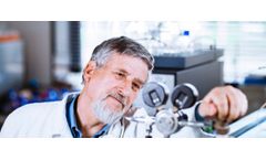 Portable and fixed gas analysers for medical gas monitoring