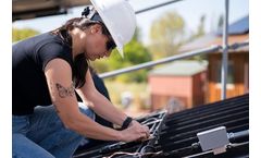 PV201LW: Women`s Solar Electric Lab Week (Grid-Direct) Training