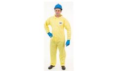 ChemSplash - Model 1-7012YS - Elastic Wrist Open Ankle Serged Seams Coverall