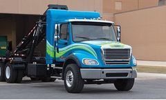 Freightliner - Model M2 112 - Natural Gas Truck