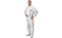 Carela - Model 4.44060.1 - Disposable Coverall for Drinking Water Tank Cleaning