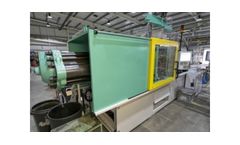 Ice blasting technology for plastics